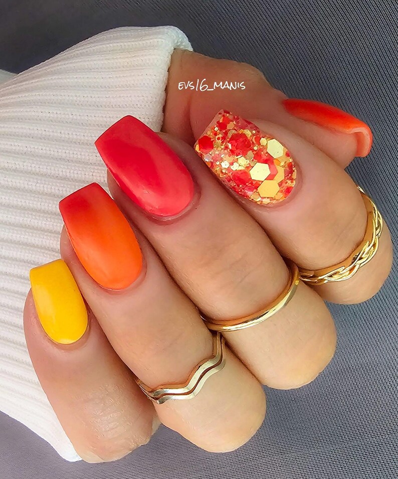 Fireball - polvo de inmersión, polvo de inmersión para uñas, acrílico, brillante, rojo, naranja, otoño, verano, grueso, brillo imagen 2