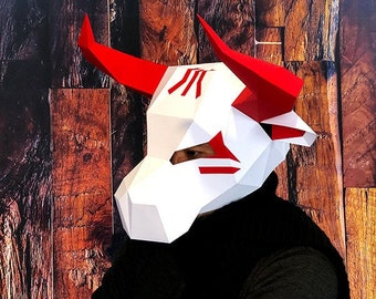 Máscara de cabeza de toro Ushi-Oni: Yokai Low Poly DIY Papercraft (Descarga de plantilla PDF)