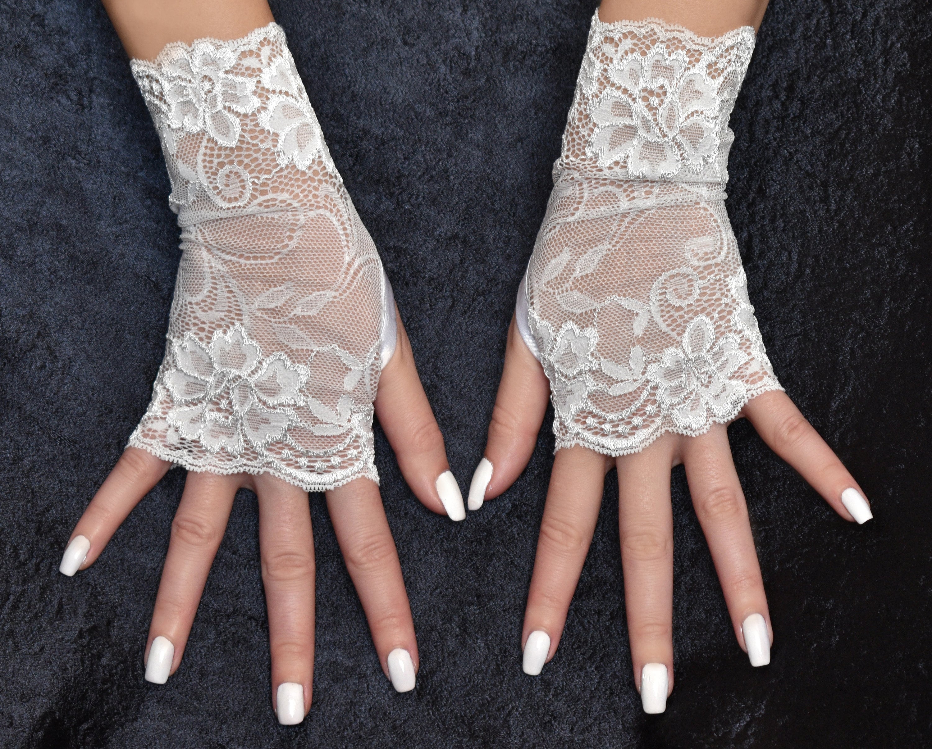 Lace Gloves /bridal Gloves /bridal Lace Mask /wedding Gloves and