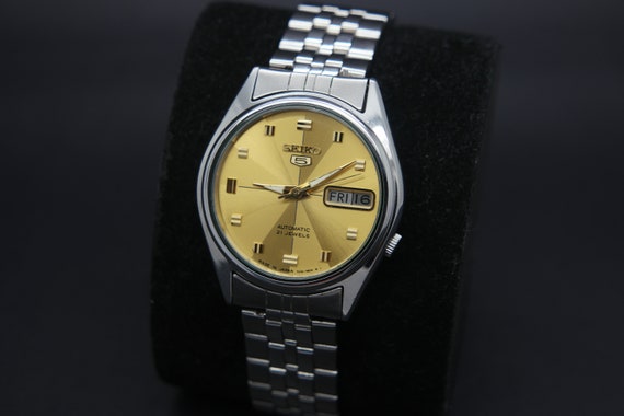 1970s Seiko Vintage Seiko 5 Automatic Day/Date Gen