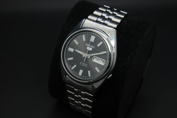 1970s Seiko Vintage Seiko 5 Automatic Day/Date Gen
