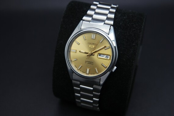 1970s Seiko Vintage Seiko 5 Automatic Day/Date Gen