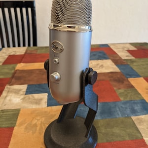 Blue Yeti Original-Style Microphone Stand