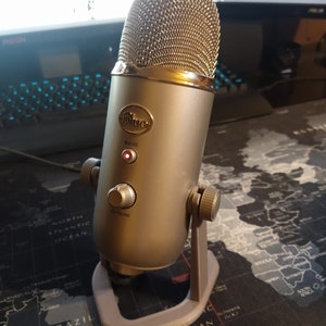Blue Yeti Low-Profile Microphone Stand