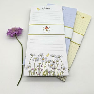Notepad - To do List Daises, 50 high quality printed sheets perfect for a shopping list to do list or notepad