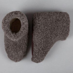 Ladies Merino Wool Slipper Boots - Black Pure Sheep's Wool Slippers - Suede Leather Sole - Eco Friendly Warm House Booties