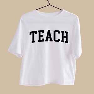 Lehren Sie College-Schrift SVG / PNG | Design für die Wertschätzung des Lehrers | Druckbare Lehrer Geschenk | DIY Lehrer Shirt Design | Digitaler Download
