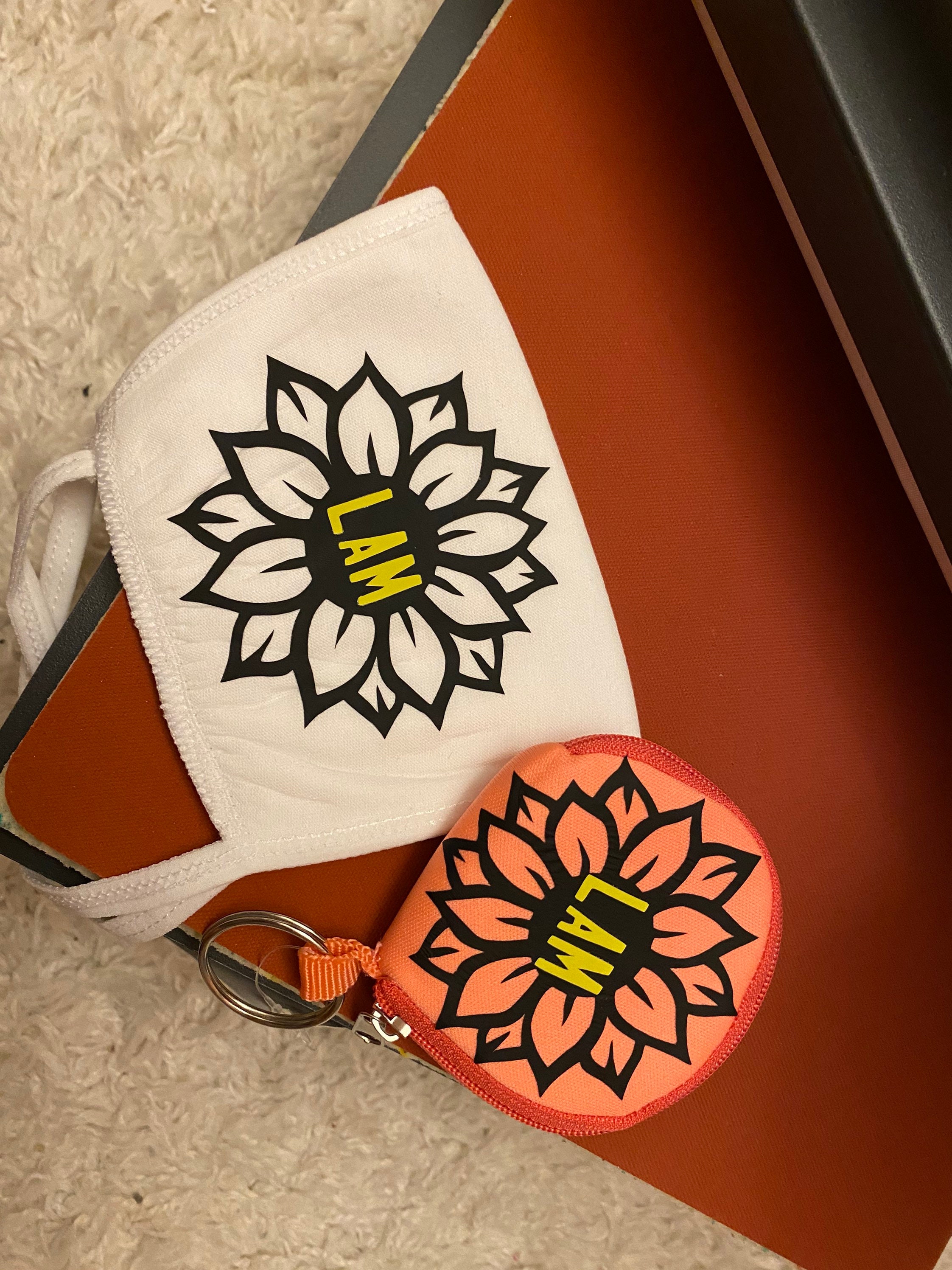 Custom Mask / Mask Holder Etsy