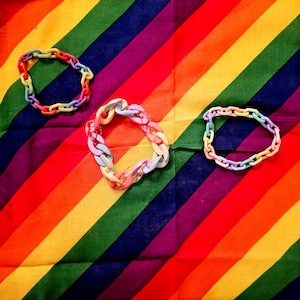 Cute Fun Colorful Bright Colors Kawaii Kidcore Clowncore Decora Fairy Kei Handmade Plastic Chain Bracelets - Light Pastel Rainbow