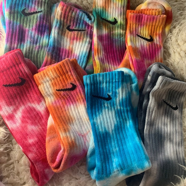 Tie dye Nike socks, custom socks, everyday crew socks, colorful, cute gift idea, aesthetic socks, funny socks, Nike, summer, spring, outfit,