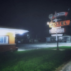 Old Motel - Vintage Signage
