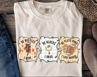 Komfort Farben Herbst Fußball Mama Shirt, Fußball Mama Shirt, Sport Mama Fußball Shirt, süßes Spieltag T-Shirt, Fußball Mama Shirt, Trendy 2025