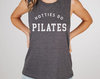 Pilates Girl Tank, Workout Tank für Pilates, Pilates Life Tank Top, Yoga Tank, Pilates Liebhaber, Pilates Lehrer Geschenk, Pilates Addict lustiges Shirt
