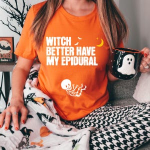 Skeleton Halloween Maternity Tee, Funny Pregnancy Announcement 2025, Spooky Season Pregnant Costume, New Mommy Tee for Fall Mamas to Be Gift