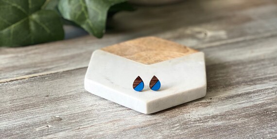 Blue Teardrop Wood Studs: Oilers Apparel, Nickel Free
