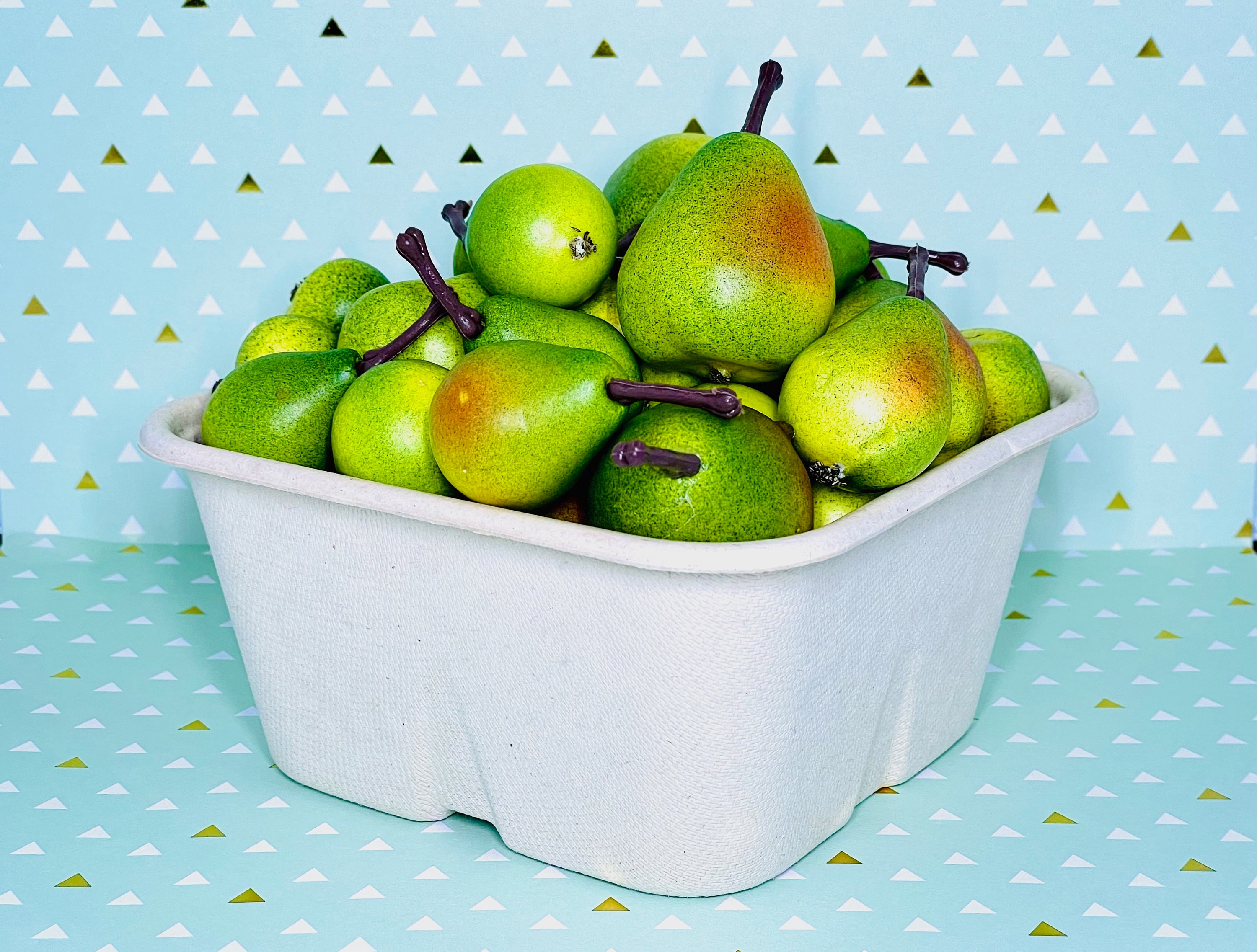 Artificial Bartlett Pear, Box of 12 Fake Pears 5 Color Choices Life-sized  Pears