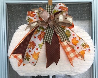 Door Hanger with Bow, Autumn Pumpkin Wreath, Pumpkin Wreath, Thanksgiving Wreath, Thanksgiving Party Decor, Indoor Outdoor Wreath