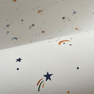 Papel tapiz infantil de lujo con lunas y estrellas ~ Papel tapiz multicolor / espacial / Papel tapiz para guardería / Papel tapiz para niños / Decoración de sala de juegos