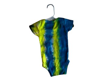 Infant Tie Dye Onesie, Size 6/9 months, Stripes, Retro Tie and Dye Clothing, Gift for kids,, Tie Dye, baby clothing, kids tie dye