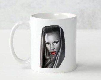 Grace jones Mug. Hollywood mug. 80s  gift. Gift for her. Vintage mug. Gifts for mum. Women mug. String women. Film. Women, beauty. Fashion