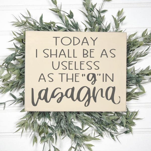 Funny Lasagna G Wood Sign, Italian Kitchen Decor