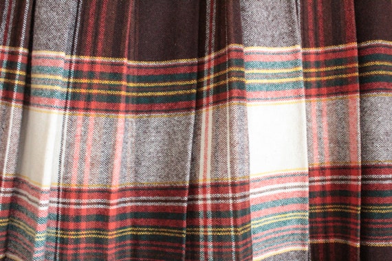 70s Vintage Tartan Plaid Wool Skirt, wrap around … - image 9