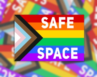 LGBTQ+ Safe Space - Wasserfester Vinyl Aufkleber oder Magnet | LGBTQ Fortschritts-Stolz-Flagge | Aufkleber Fensterdeko Schule Locker Fensteraufkleber Magnet