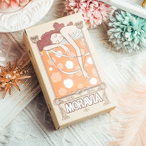 Moravia Tarot Standard Edition Rider-Waite LWB Alphonse Mucha Art Nouveau Abbigliamento bizantino Femminilità Colori pastello Design di imballaggio unico
