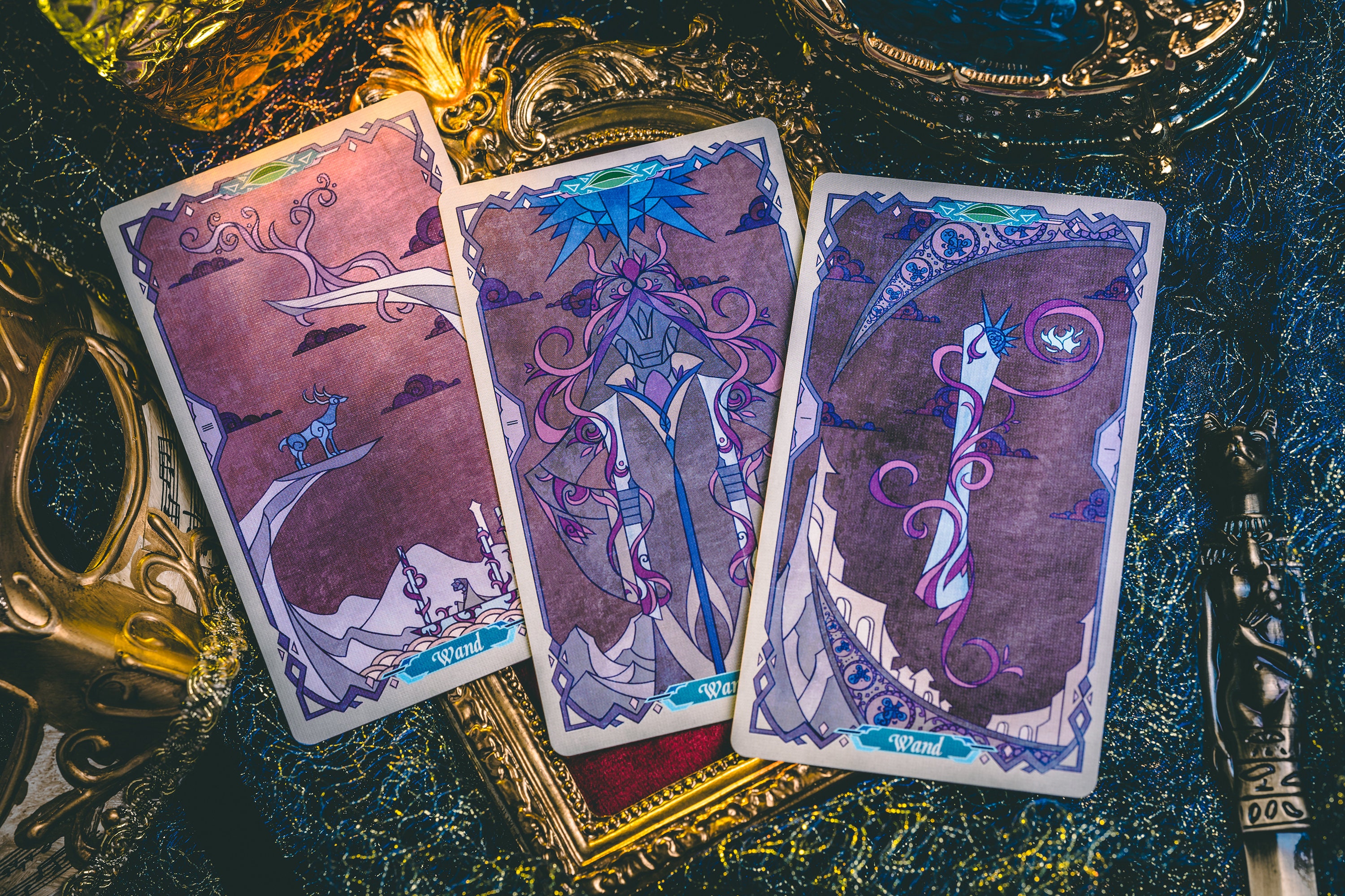 壊れた鏡のタロット MERCURY スペシャルエディション RWS 中世ヨーロッパのステンドグラス画 ヴィンテージフレアモザイク 夢の現実 -  Etsy 日本