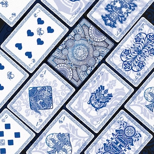 Qing Hua Spielkarte Geschenkset Cardistry Decks Chinesisches Qinghua Porzellan Tang Dynastie Keramik Kunst Kobalt Blau Muster UV Lampe inklusive