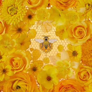daparo Enamel Pins &quot;Eastern Honey Bee&quot; Small But Mighty Statement Accessory Little Luxury Gifts for Environmentalists & Nature Lovers