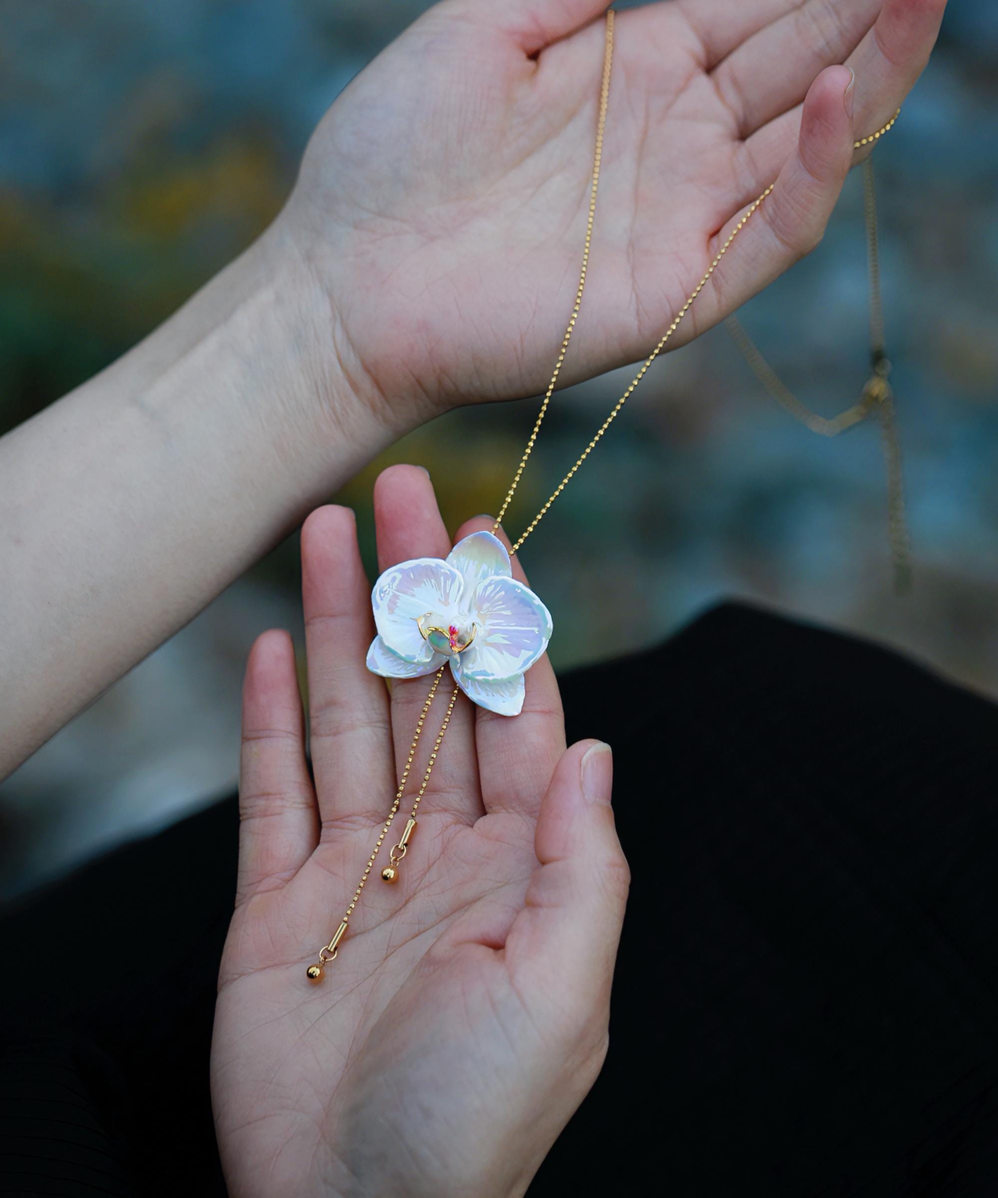 YIHE 陶器アクセサリー「胡蝶蘭」ペンダントネックレス ハンドメイド