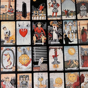 Rings of Fortune Tarot RWS houtnerfstructuren Morandi-palet Rad van fortuin 70 * 120 mm zwarte kern linnen afwerking goudgestempeld opbergdoosje