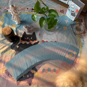 Mystische Miauen Tarot: RWS Kartenspiel für All-Level-Leser Bild 4