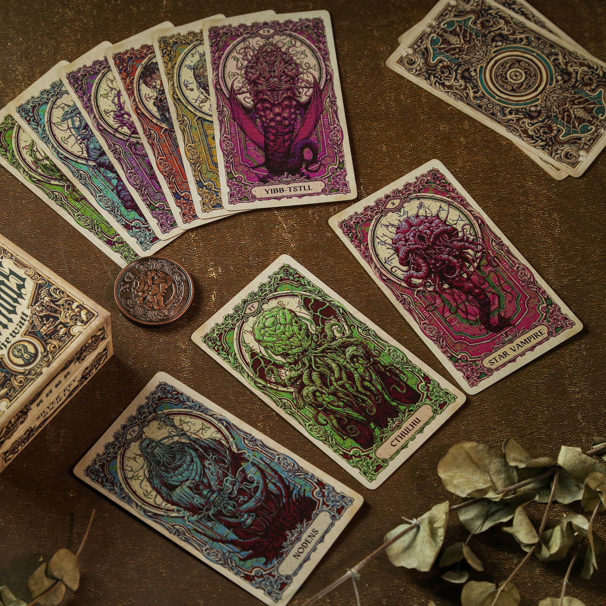 壁の反射 クトゥルフ神話 神託 宇宙の啓示 エルドリッチの叡智 内なる明晰さ - Etsy 日本