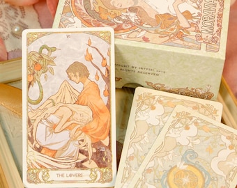 Moravia Tarot (Holografische Editie): RWS-deck en handleiding geïnspireerd op Mucha.