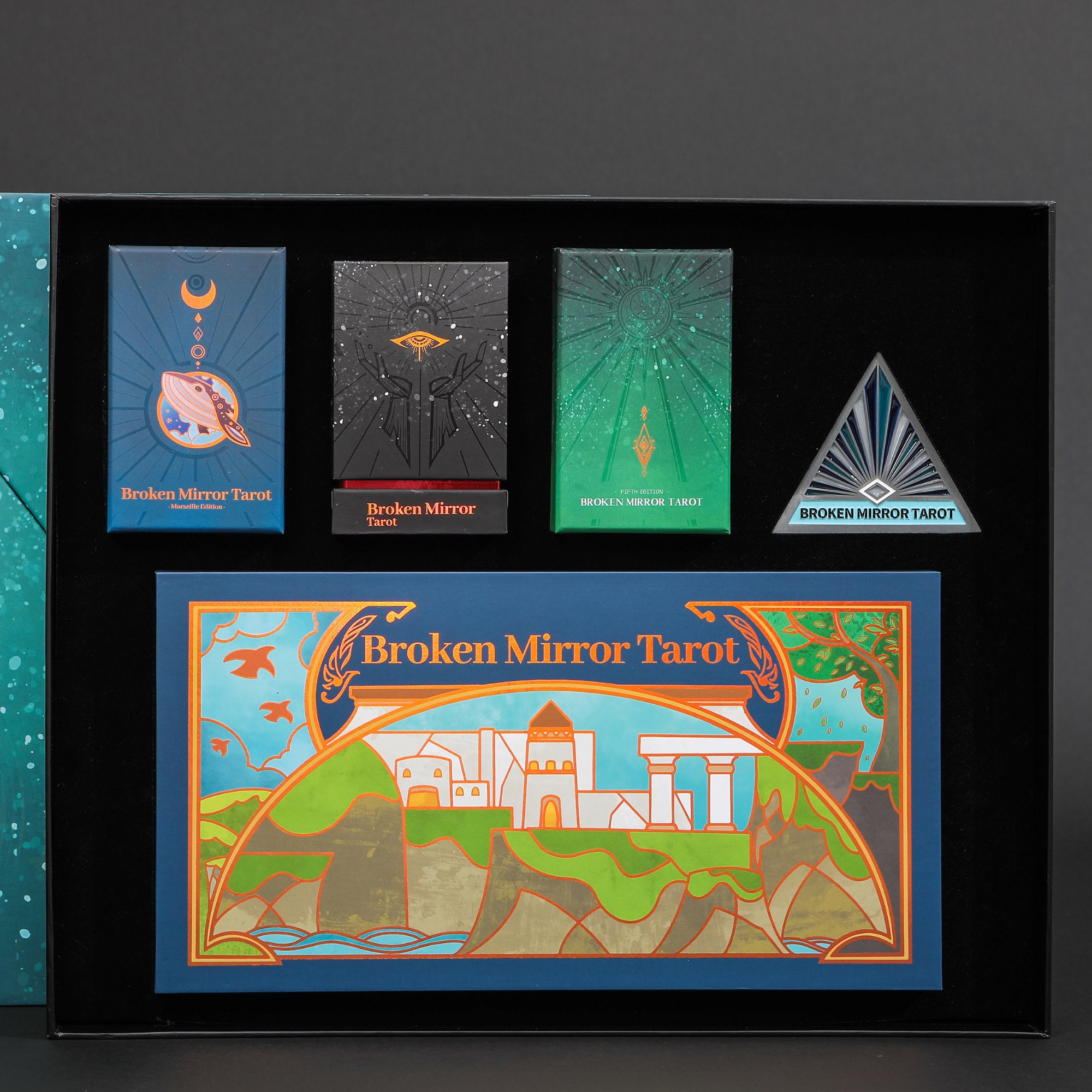 BROKEN MIRROR TAROT 正規品タロットカード 海外クリエイタ