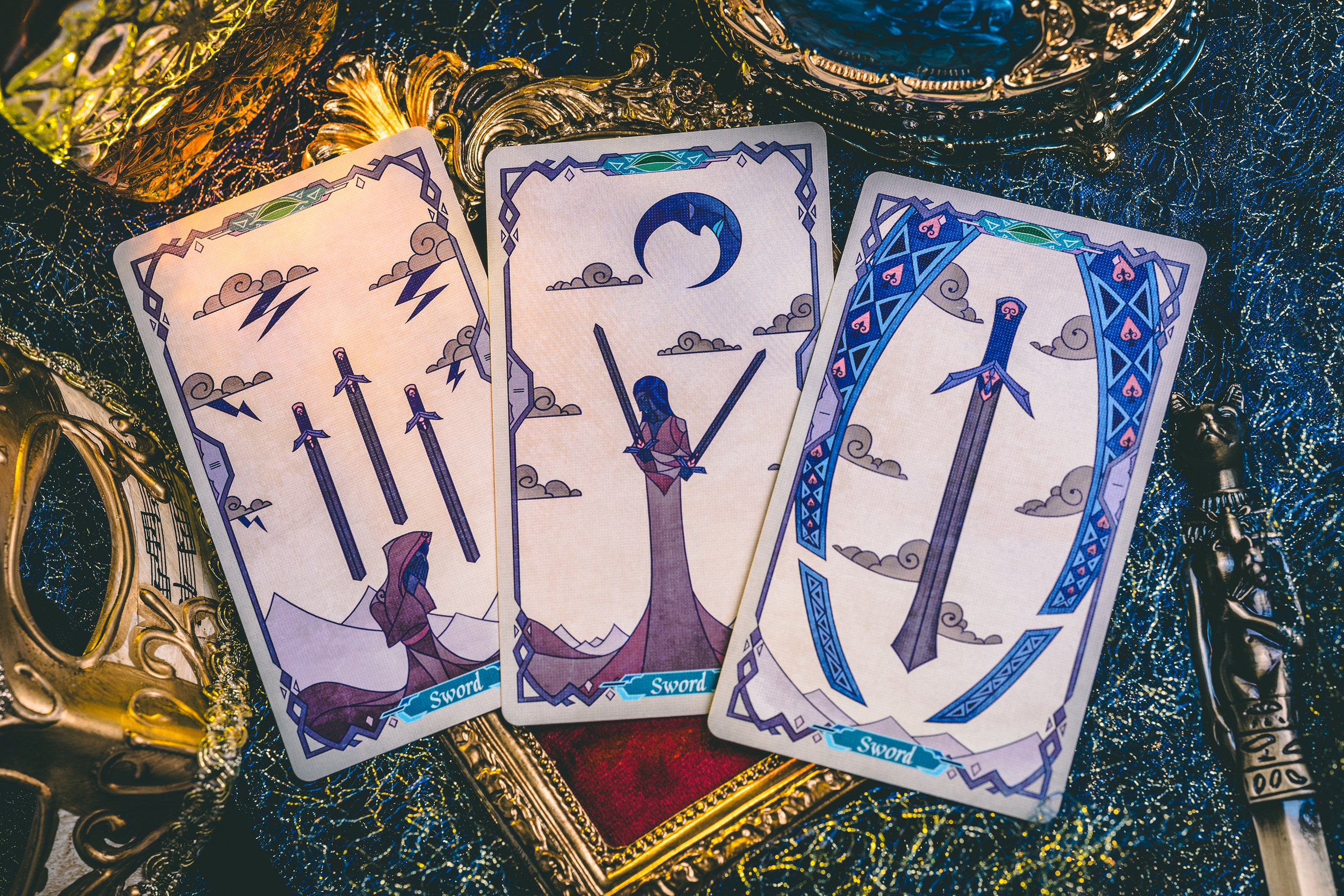 壊れた鏡のタロット MERCURY スペシャルエディション RWS 中世ヨーロッパのステンドグラス画 ヴィンテージフレアモザイク 夢の現実 -  Etsy 日本