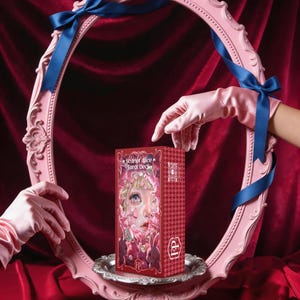 Scarlet Alice Tarot & Lenormand image 2
