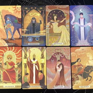 Shining Stars Tarot: Himmlischer Schreibtisch für All-Level-Leser Bild 2