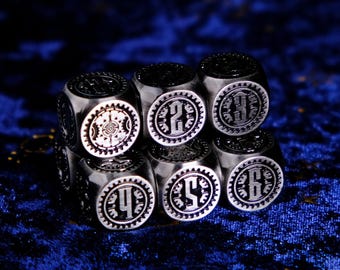 Dreamgear Steampunk D6 Metal Dice Victorian Gadget Industrial Retro Futurism Gear Art Age of Discovery Clockwork RPG Cosplay Accessories