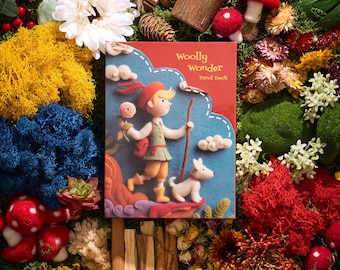 Woolly Wonder Tarot: Felt Toy-Themed Rider-Waite Deck for the Child You Never Outgrew