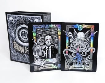 Shadow of Aeons Samlarkort Cthulhu Mythos Lovecraftiansk Pantheon Mörk fantasi Kosmisk Skräck Tekniska pennteckningar Holografisk filmning