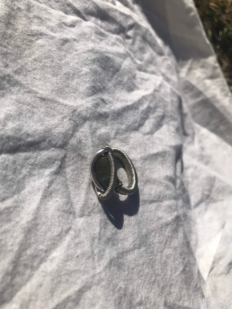 Labradorite ring