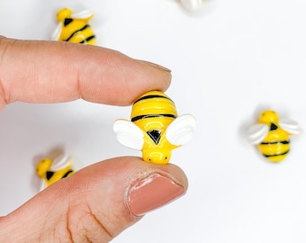 Bumble Bee Fridge Magnets | Aesthetic Refrigerator Magnets | Plant Fridge Magnet Set | Cute Animal Fridge Magnets