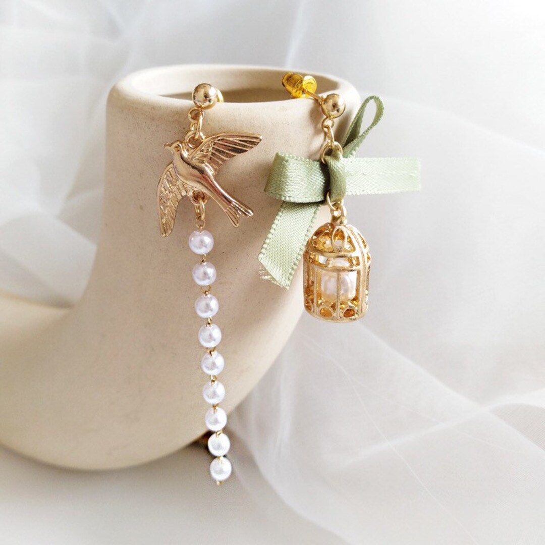 Bird Earrings Bird Cage Earrings Dove Pigeon Earrings Green Etsy