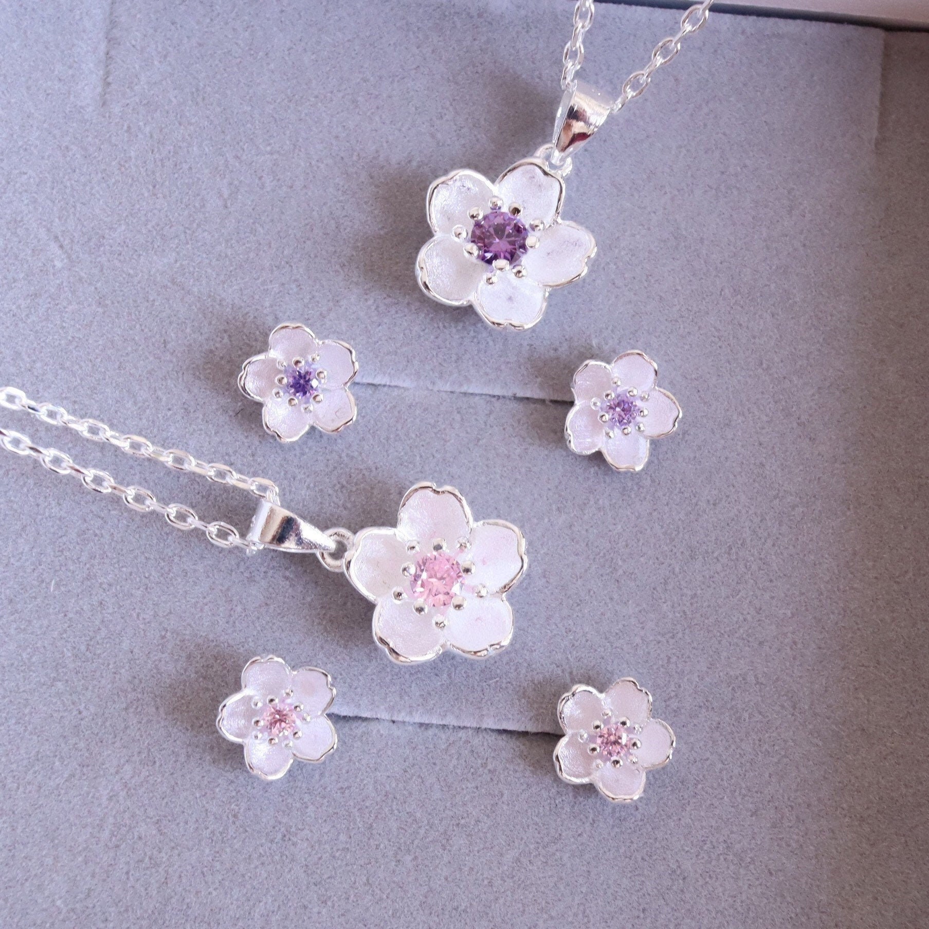 20 Pcs Alloy Oil Drops Flowers Sakura Pendants Blue Kawaii Cute Charms For  Jewelry Making Supplies Necklace Bracelet For Women - AliExpress