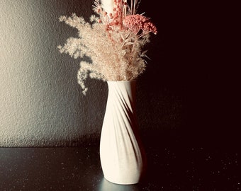 minimalistische Vase aus Beton