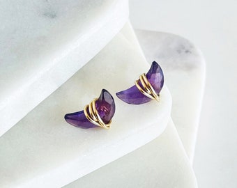 Amethyst Studs Earrings, Moon Crescent Amethyst Earrings, Gold Amethyst Post Earrings, Minimalist Jewelry, Gift for mom, Everyday Earrings