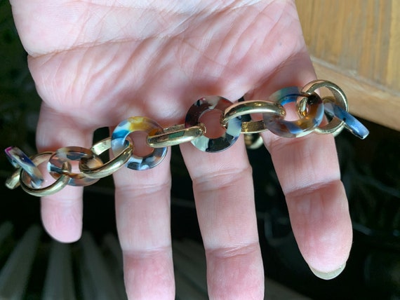 Gorgeous vintage bracelet - glossy gold tone ring… - image 3